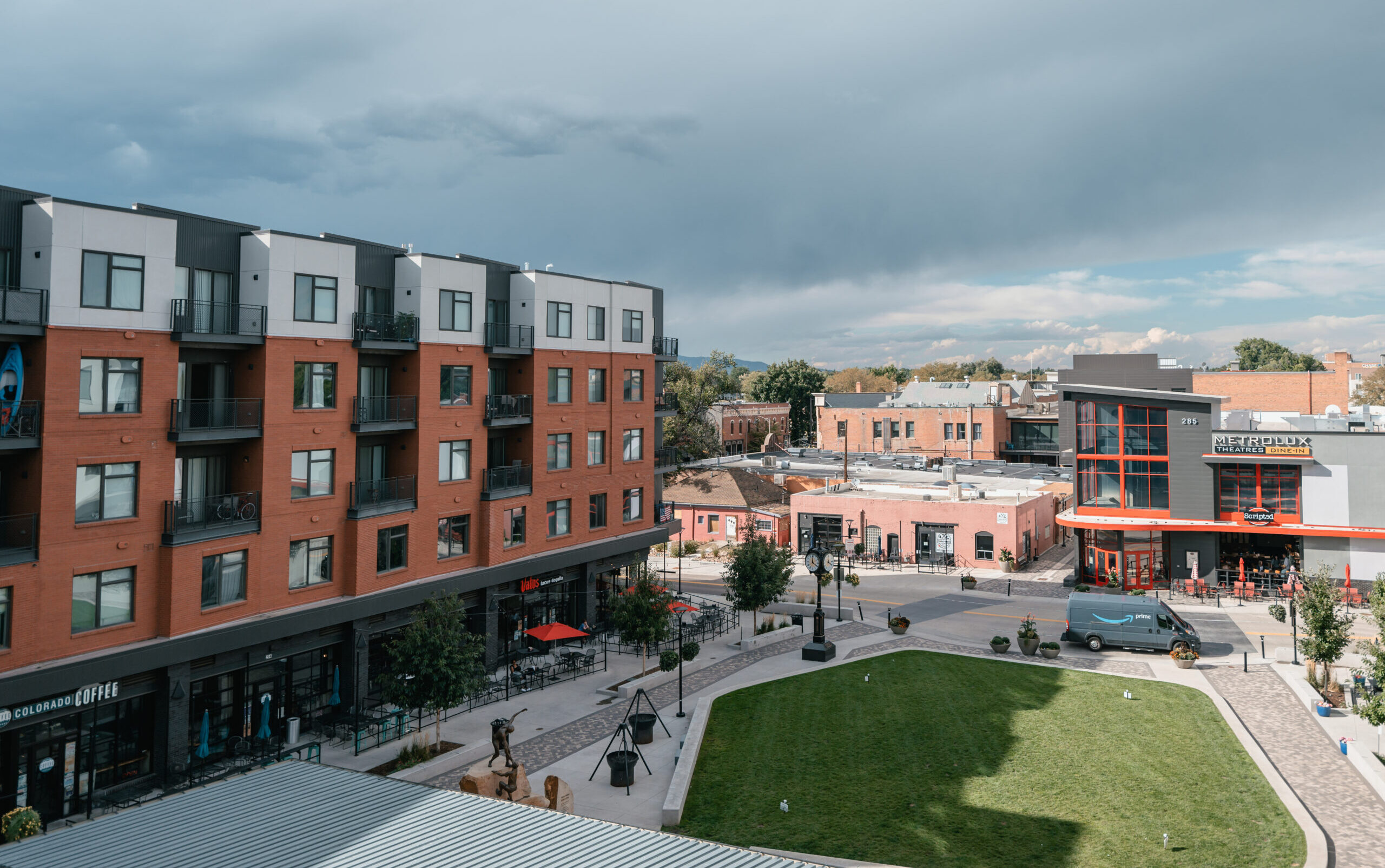 Aerial wide shot of an apartment complex in Loveland, CO
